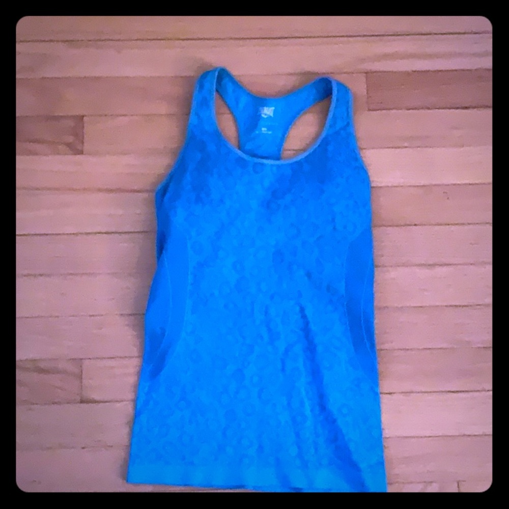 Workout tank